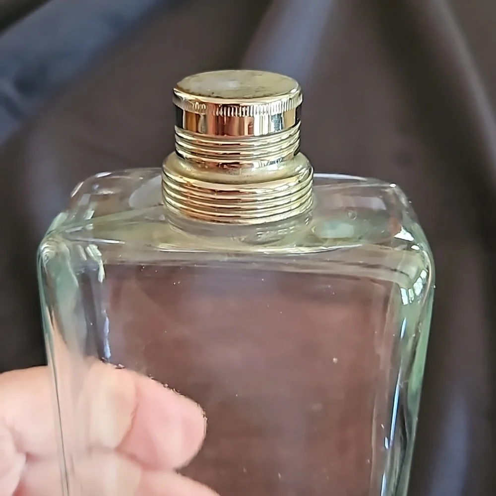 N/A clear glass